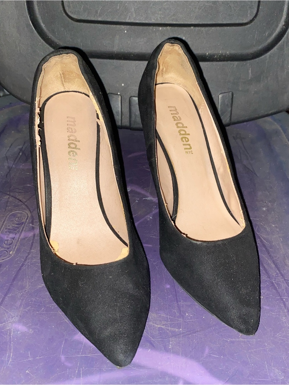 Madden NYC Black Pointed Toe Suede Pumps - 7